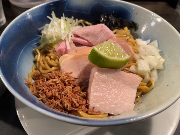 「鶏油まぜそば」@KaneKitchen Noodlesの写真