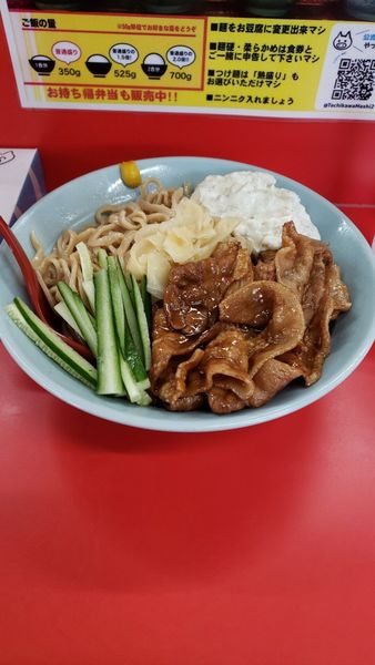 「すごい冷やし中華400g」@立川マシマシ 上尾店の写真