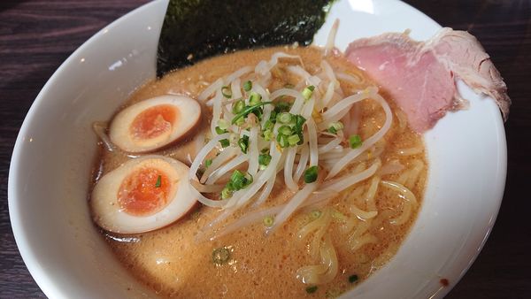 「濃厚味噌ラーメン味玉トッピング」@麺屋 黒源の写真