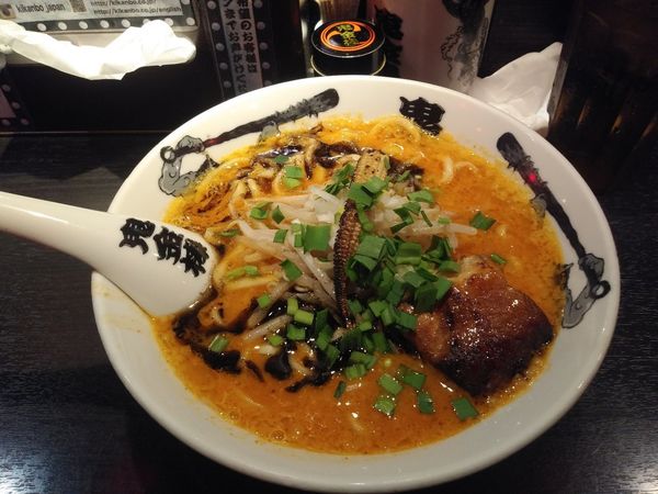「カラシビ味噌らーめん　980円」@カラシビ味噌らー麺 鬼金棒 池袋店の写真
