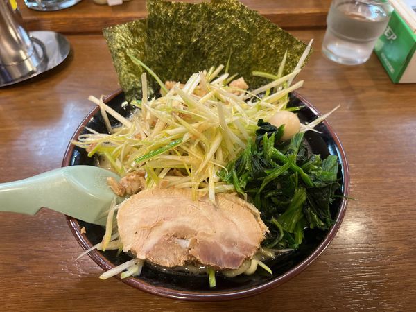 「ネギラーメン」@横浜家系ラーメンとりとんの写真
