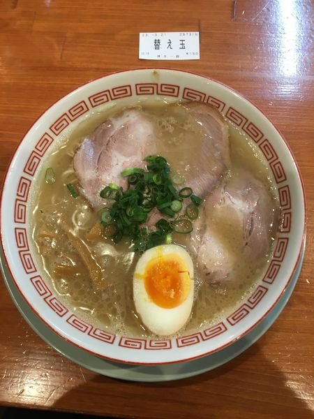 「博多ラーメン」@濃厚豚骨らーめん 博多一路の写真