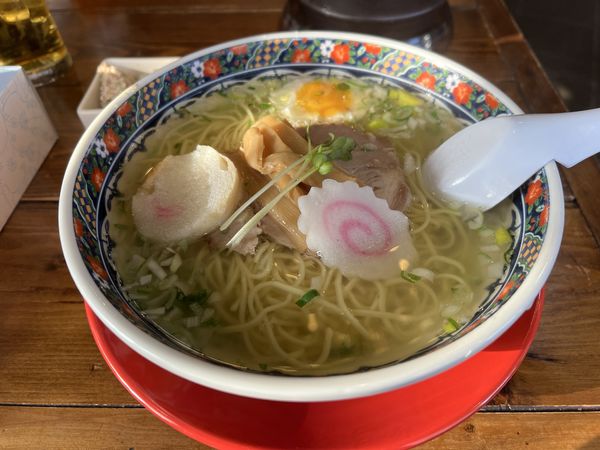 「味彩塩拉麺」@函館麺厨房あじさい 本店の写真