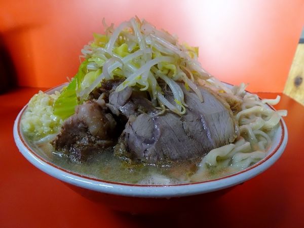 「ラーメン並(ニンニク少な目・ヤサイ）」@ラーメン二郎 京都店の写真
