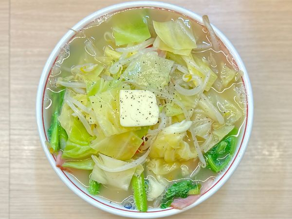 「★＜限定＞春野菜の彩り豚骨ちゃんぽん🍜¥950」@空ノ色 王子店の写真