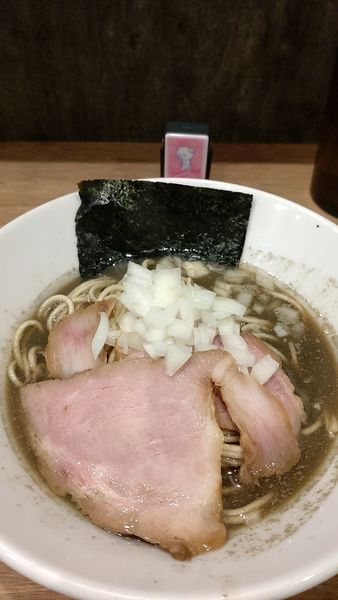 「【限定】ド煮干しそば（1200円税込）」@煮干拉麺 小烏丸 問屋町店の写真