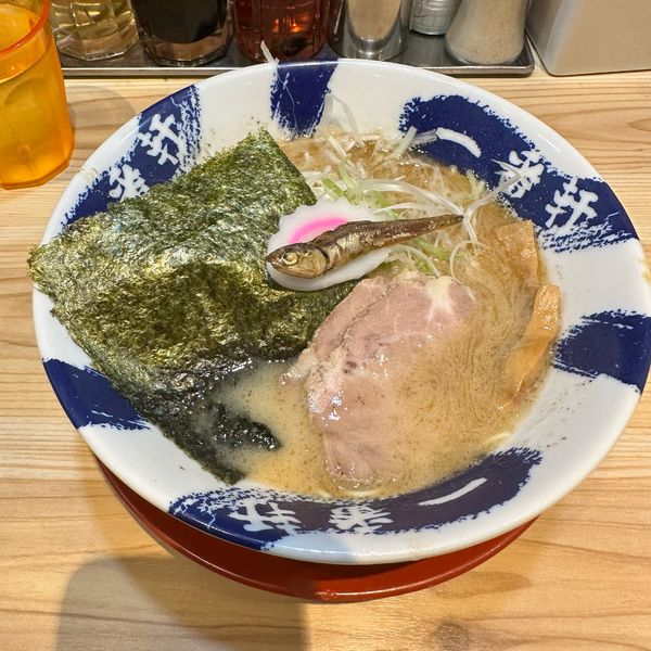 「煮干トンラーメン」@長浜ラーメン 一番軒 富木島店の写真