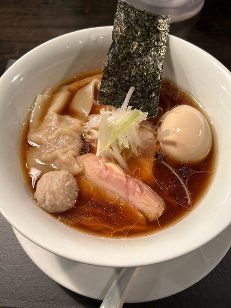 「特製醤油ラーメン」@KaneKitchen Noodlesの写真