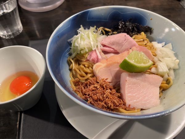 「鶏醤油そば」@KaneKitchen Noodlesの写真