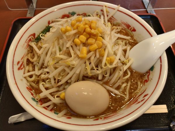 「みそこってりらーめん（大）➕味玉入り」@らーめん登楽 ふみやの写真