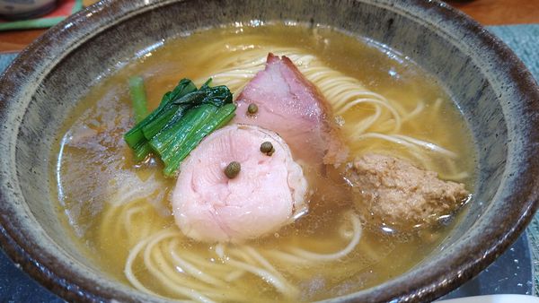 「塩ラーメン、大盛り」@らーめん 梶原の写真