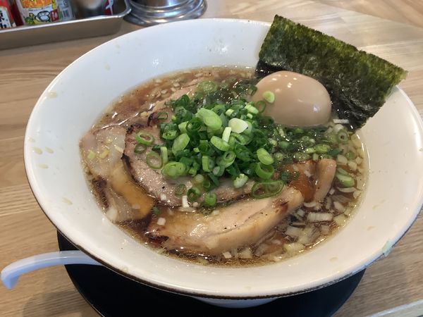 「正油チャーシュー麺」@麺屋みのまる 三島中央町店の写真