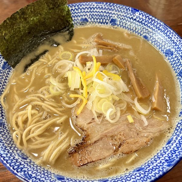 「ラーメン（中盛）」@中華蕎麦 たか橋の写真