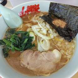 和節とんこつ醤油ラーメン