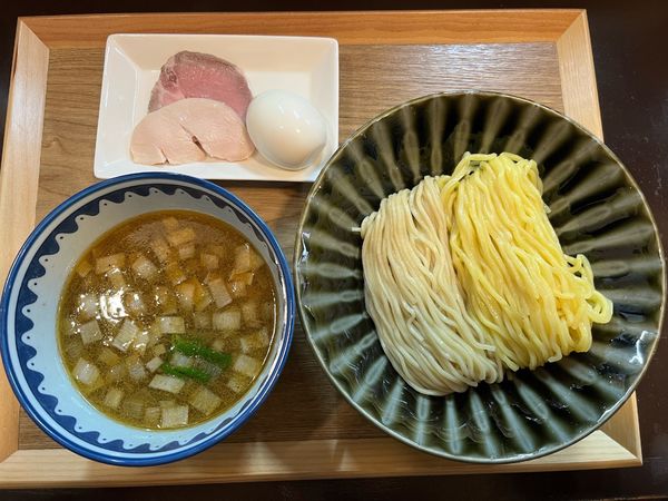「つけ麺 1,100円、味玉(サービス)」@のど黒らぁ麺 永屋の写真
