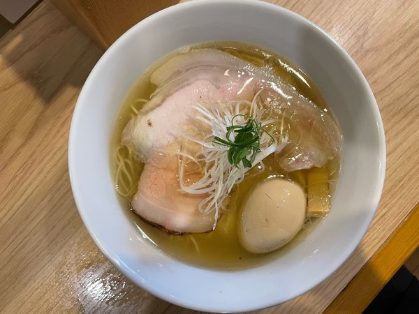 「塩らーめん(¥1,000) 味玉(¥120)」@らーめんMAIKAGURAの写真