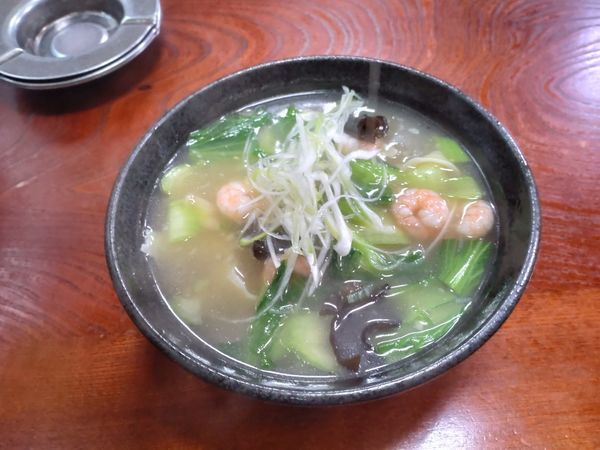 「海老塩刀削麺」@上尾飯店の写真