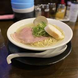 貝塩らぅめん(もうにんぐぅ)