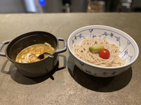 「カレーつけ麺 もつ」@なまえのないラーメン屋の写真