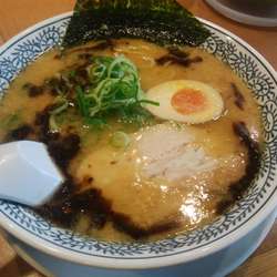 醤油とんこつ（黒）