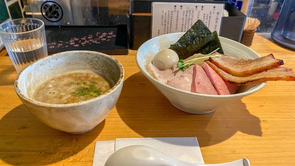 「特製濃厚豚骨魚介つけ麺 ¥1,250」@KEN軒の写真