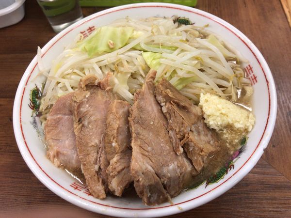 「小ブタ(ニンニク) 900円」@ラーメン二郎 品川店の写真