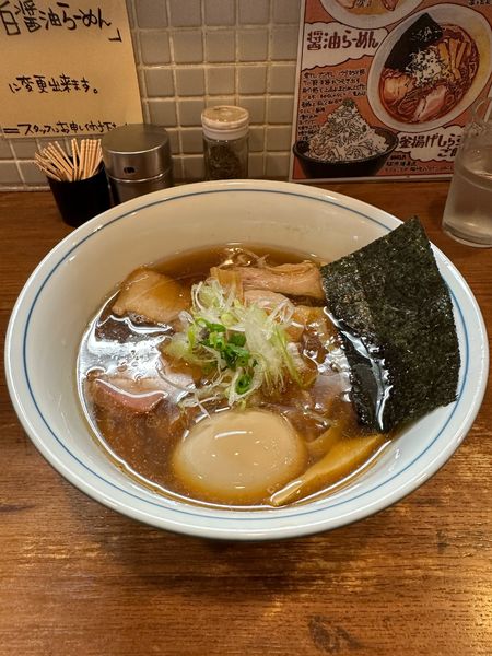 「『特製醤油らーめん』　1050円」@麺処 びぎ屋の写真