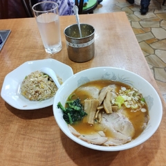 中華 みかく亭の画像