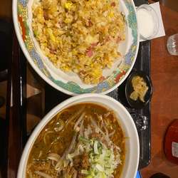 黒坦々麺＋半チャーハンセット(チャーハン大盛)