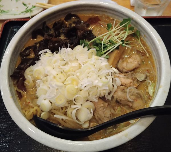 「牡蠣味噌麺（大盛り）+キクラゲ、ネギ」@じゃらしの写真