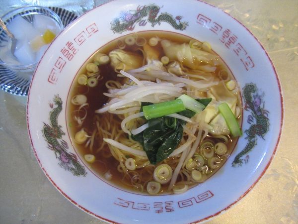 「ワンタン麺（780円）」@中華料理 香満園の写真