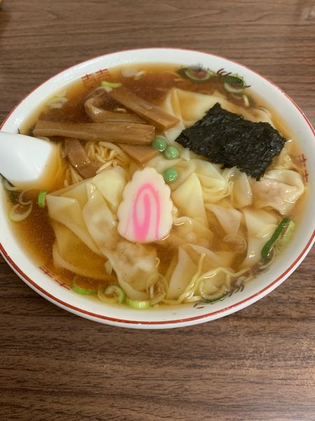 「ワンタンメン」@多万里食堂の写真