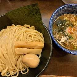 つけ麺中　玉子