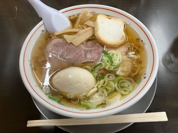 「中華そば味玉のせ」@中華そば 文四郎 つがる柏店の写真