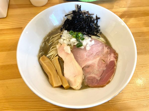 「濃厚煮干らーめん」@煮干らーめん 川むらの写真