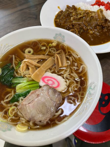 「ラーメン　半カレーセット」@宝楽の写真