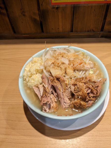 「小ラーメンニンニクタシアブラタシ」@豚と脂。の写真