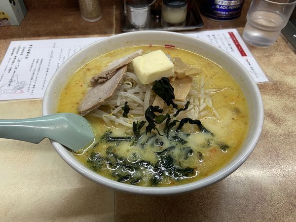 「味噌カレー牛乳ラーメン(980円)」@味の札幌 大西の写真