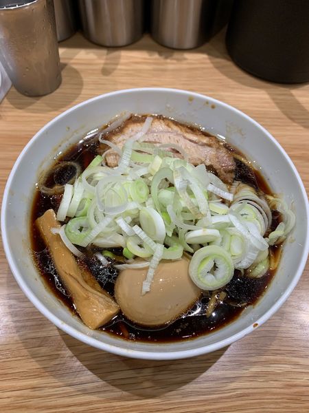 「らーめんmicro ネギトッピング」@人類みな麺類 Premiumの写真