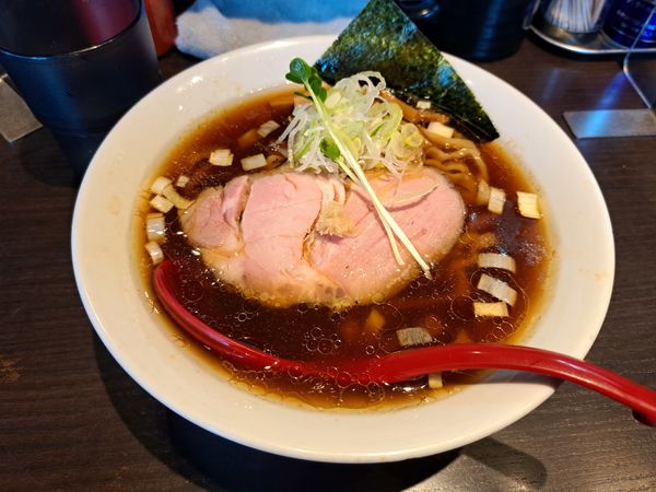 「醤油らーめん」@麺処 夏海の写真