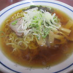 ラーメンと半チャーハンSet 800円