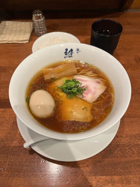 「味たま醤油ラーメン」@麺や維新の写真