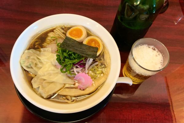 「特製中華そば & ハートランドビール」@らぁ麺つけ麺Lab すすりどきの写真