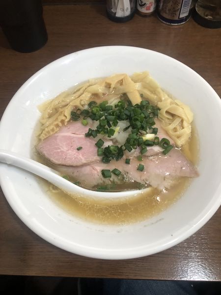 「煮干しそば 塩」@煮干し中華そば 魚魚の写真