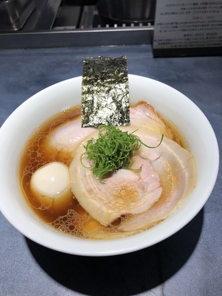 「醤油RAMENプレミアム」@うずとかみなりの写真