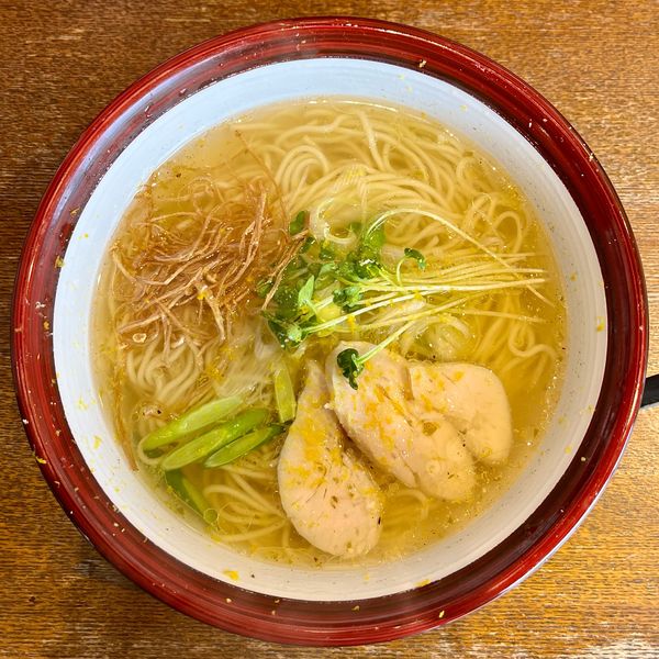 「【期間限定】柚子鶏塩ラーメン（880円）」@麺匠 樹凜の写真