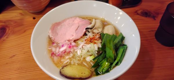 「【限定】牡蠣味噌ラーメン」@麺堂にしき 新宿歌舞伎町店の写真