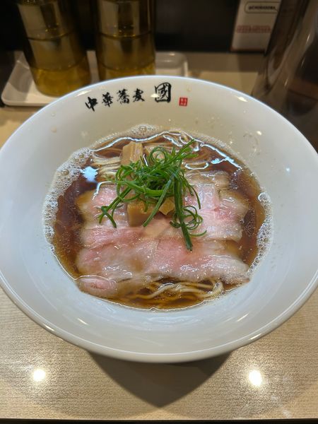 「醤油煮干蕎麦」@中華蕎麦 國の写真