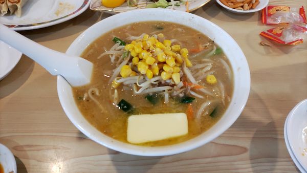 「味噌バターラーメン　900円」@中華料理 大雅 前橋東店の写真