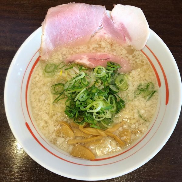 「背脂らあめん」@豊潤らあめん 三代目 紀守の写真